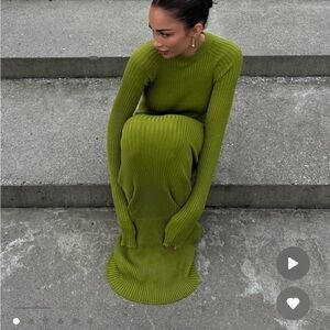 Elegant Green Maxi Dress